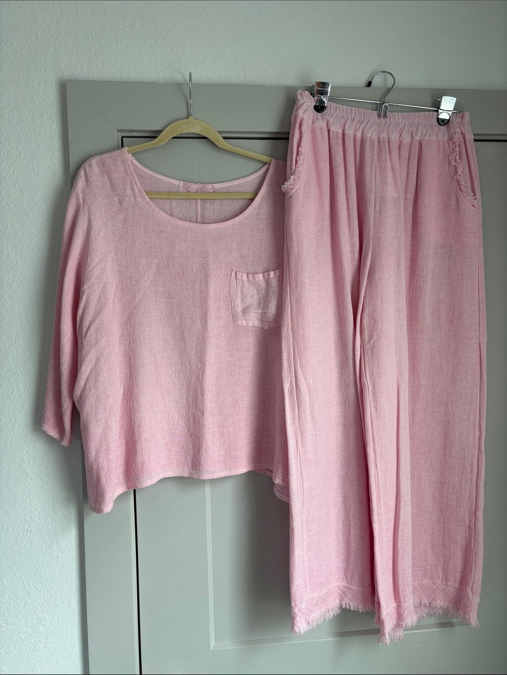 NWT Women’s Soft Pink Lounge Set - Relaxed Top & Elastic Waist Pants